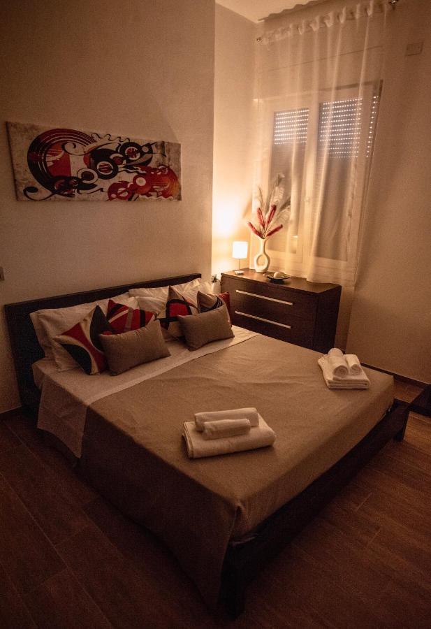 Bellini Lorenz Apartment Кальяри Экстерьер фото